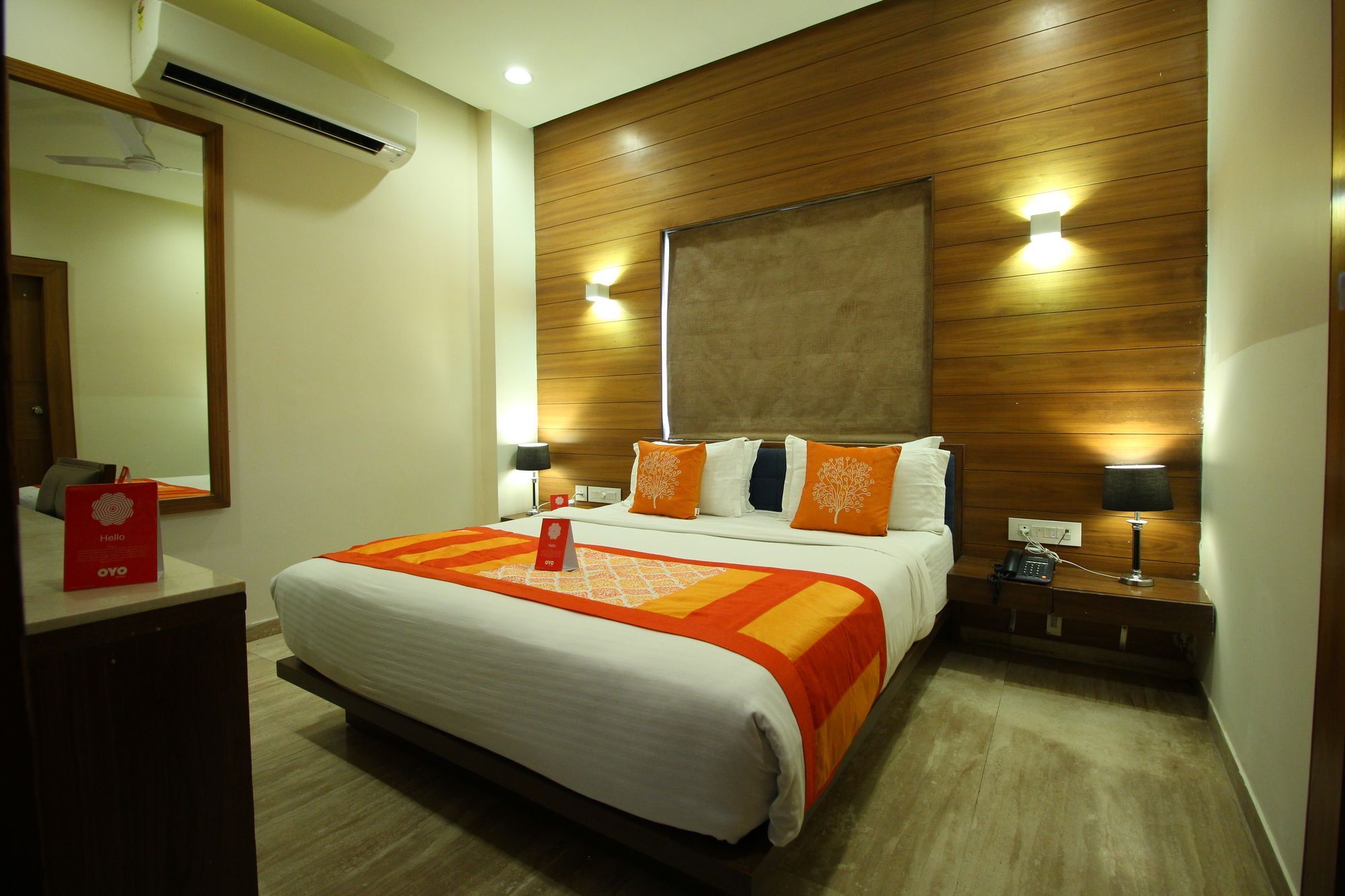 Oyo 8992 Hotel Kyra Amhedabad Dış mekan fotoğraf