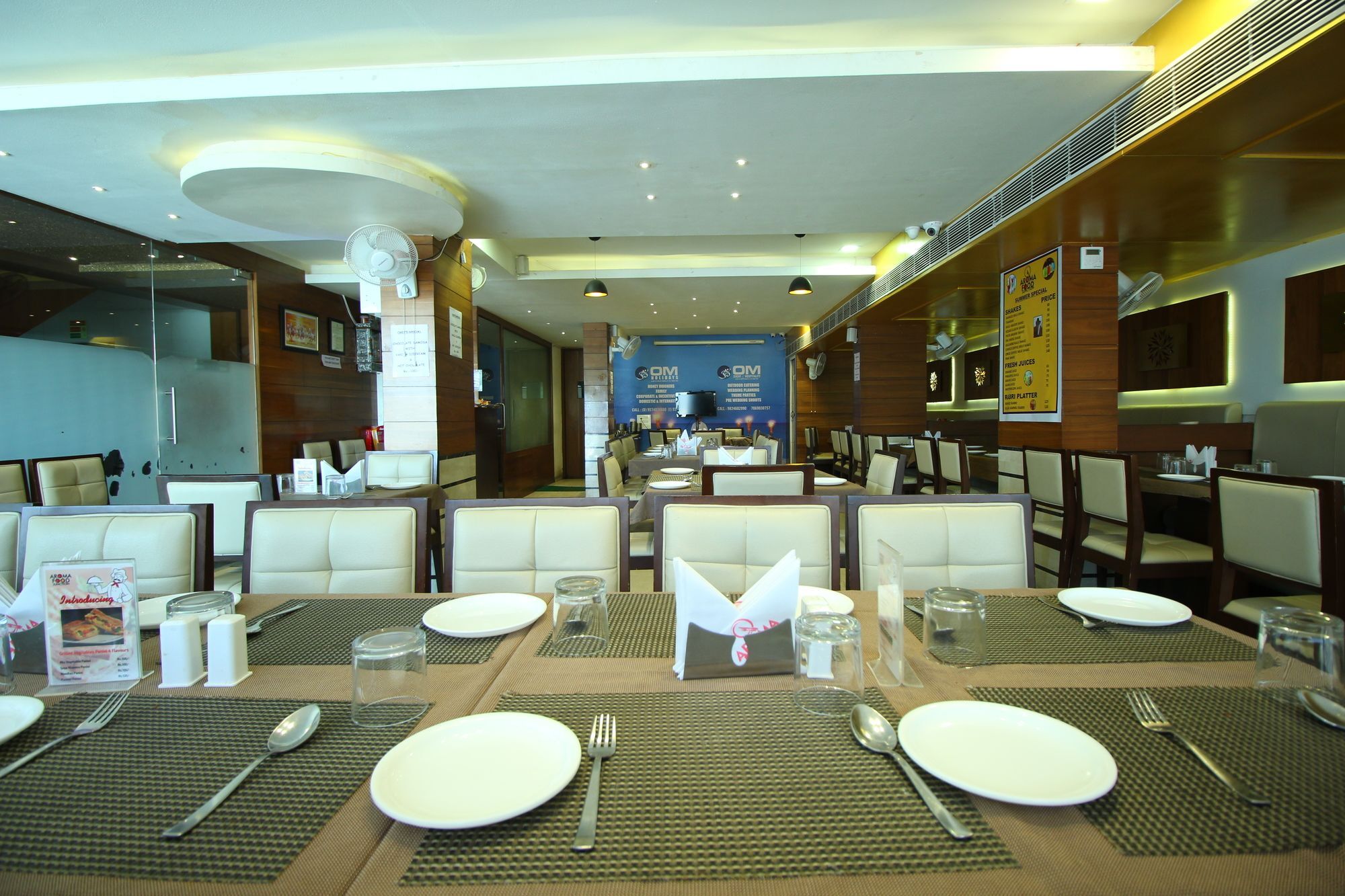 Oyo 8992 Hotel Kyra Amhedabad Dış mekan fotoğraf